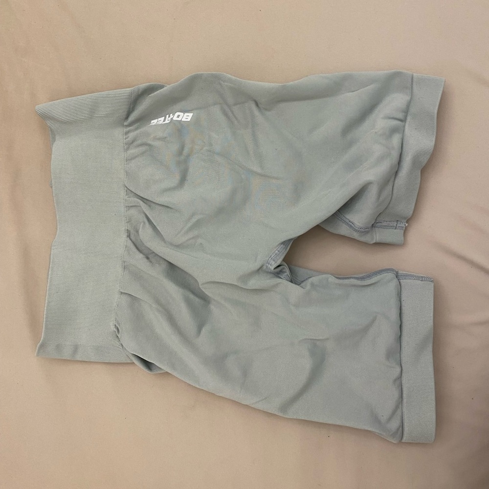 Bo and tee scrunch butt shorts